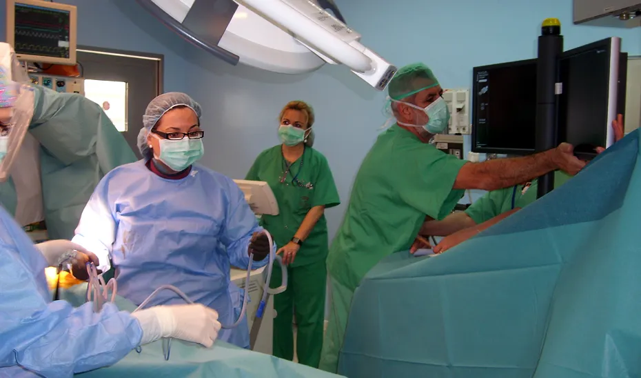 1688560915144CirugiaCardiovascularReinaS