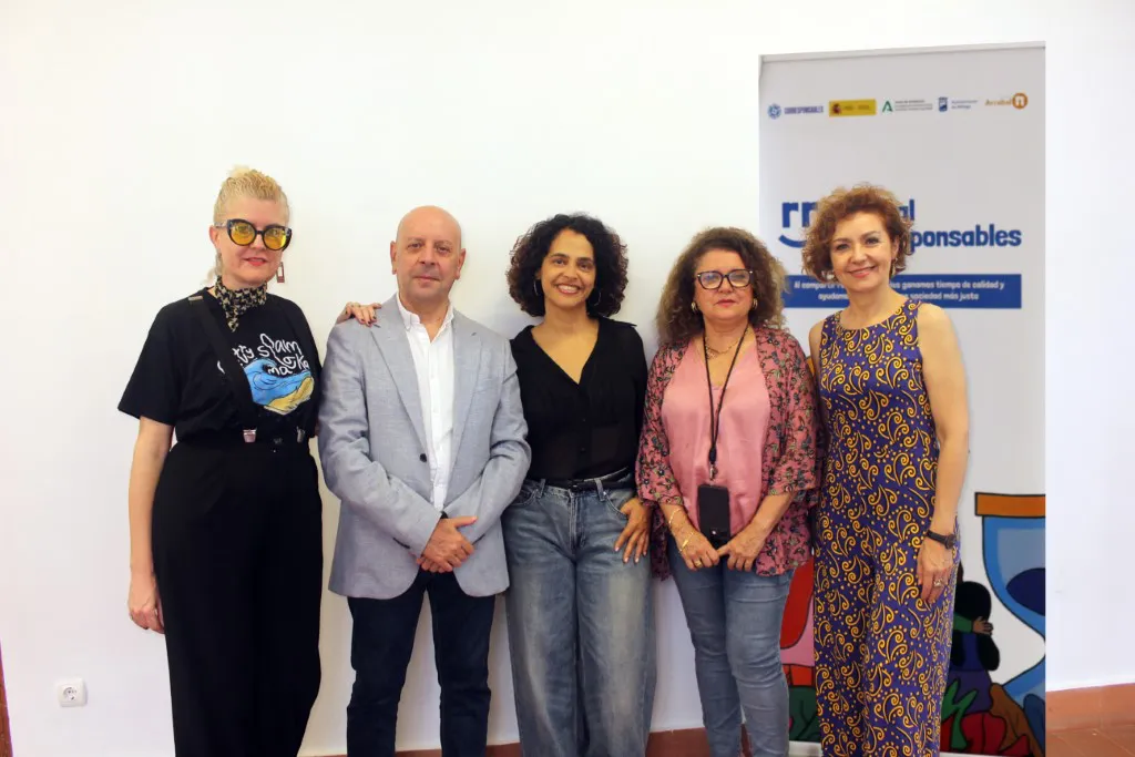 F1 Vicky Molina, Miguel Tello, Cris Miranda, África Robles y Victoria Abon (Personalizado)