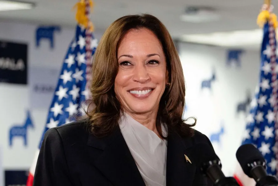 kamala-harris-una-mujer-de-altura-politica-mariano-cabrero-barcena-es-escritor7287731