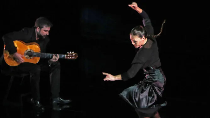 Rocio-Molina-Bienal-Flamenco-Sevilla_1646845665_150293759_667x375