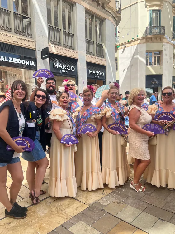 Abanicos contra la Violenica de Género (1)